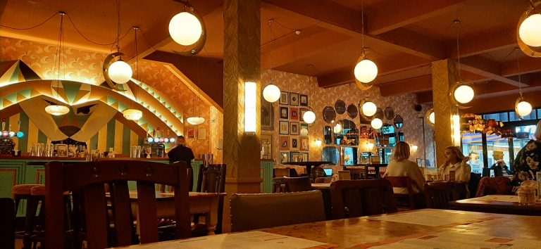 Lupo Lounge - one of the best vegetarian friendly restaurants in Wolverhampton.