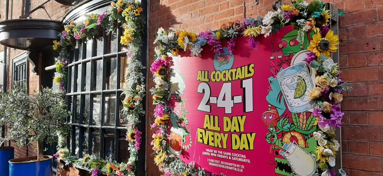 I detail the ten best cocktail bars in Wolverhampton, from American themed bars to hidden gems, cocktail masterclasses and more!